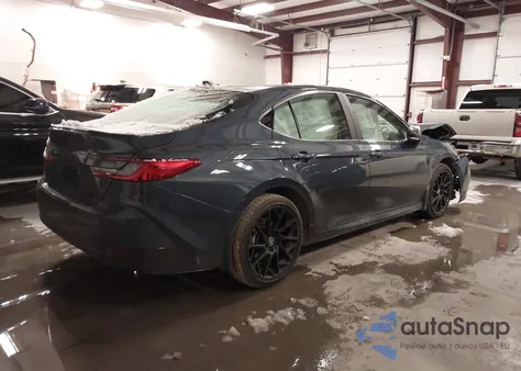 2026 Toyota Camry Xle z USA, uszkodzony, nr VIN 4T1DAACK7TU659249